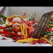 Cargar y reproducir el video en el visor de la galería, Base a gas LP con Disco-plancha / Propane Base with Disc-Grill
